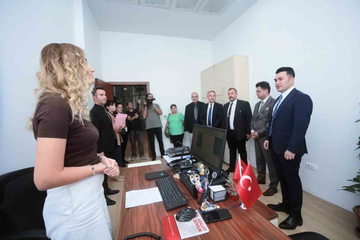 Mersin Adliyesi'nde Yargı Hizmetlerinin Etkinliği Bürosu Hizmete Açıldı